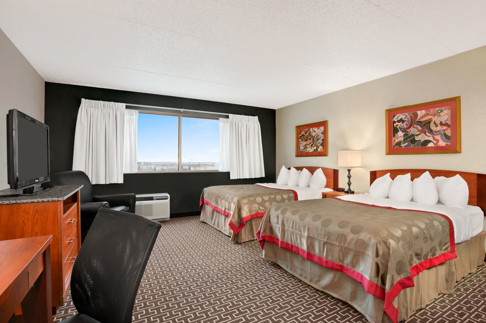 Delta Hotels By Marriott Фарго Екстериор снимка
